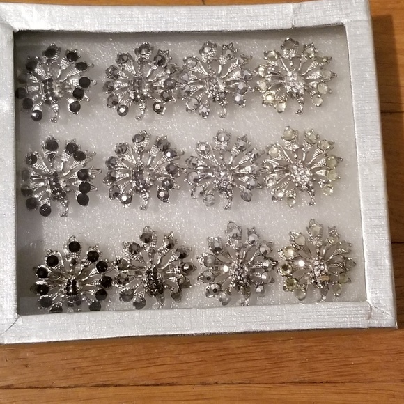 Custom Womens Rings - Picture 1 of 4